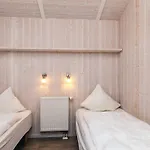 4 Star In Friedrichkoog *