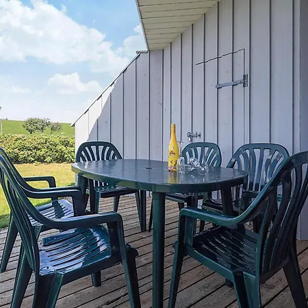 4 Star In Friedrichkoog *