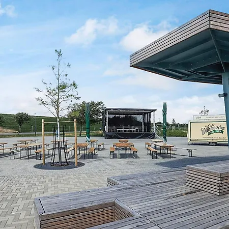 4 Star In Friedrichkoog *